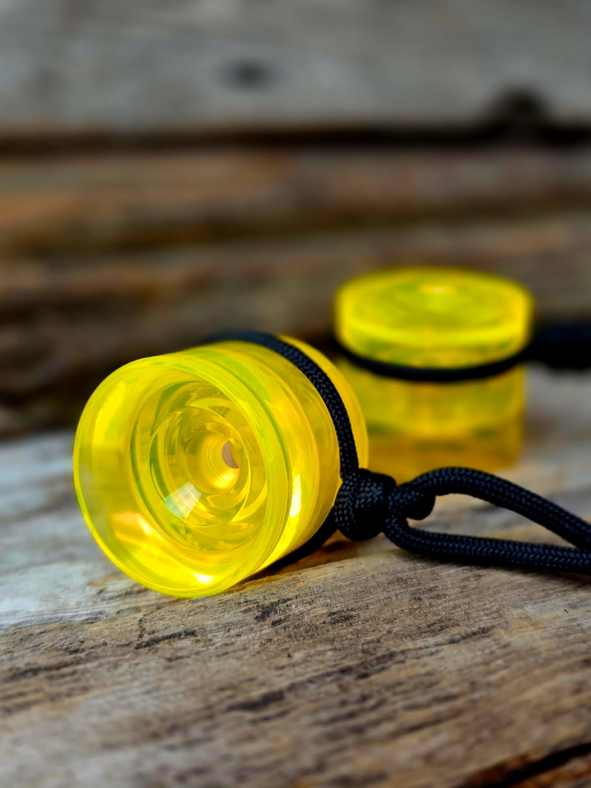 Wigeon- Juice Gloss (spartech fluorescent amber)